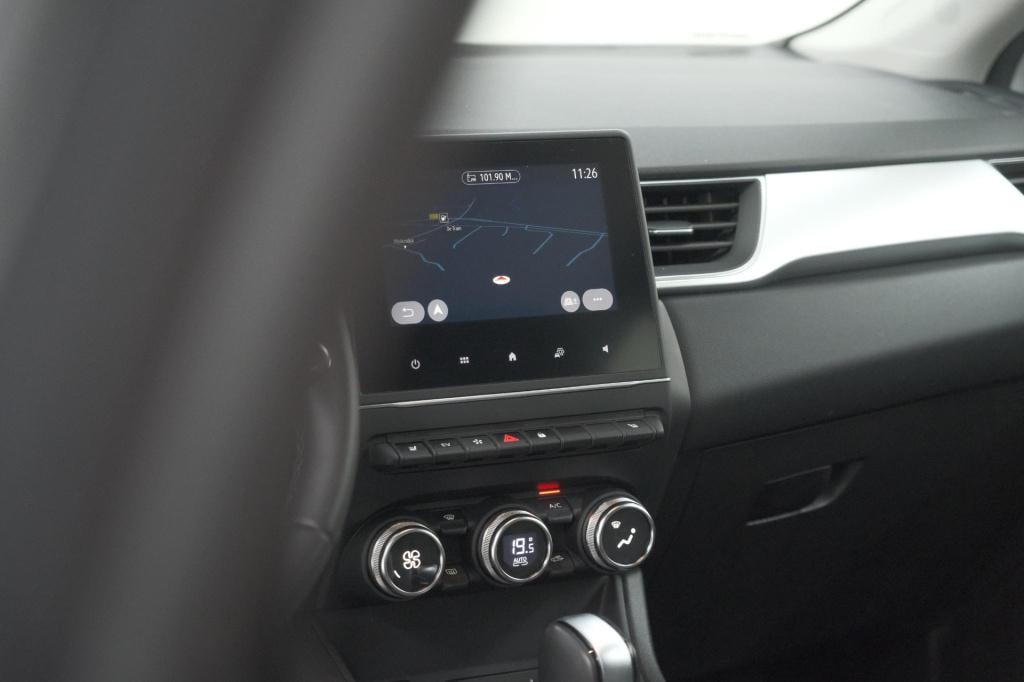 Renault Captur 1.6 e-tech hybrid 145 intens | trekhaak | camera | stoelverw