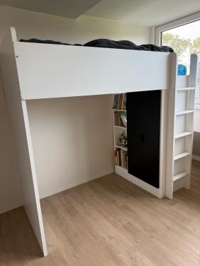 IKEA hoogslaper met opbergruimte