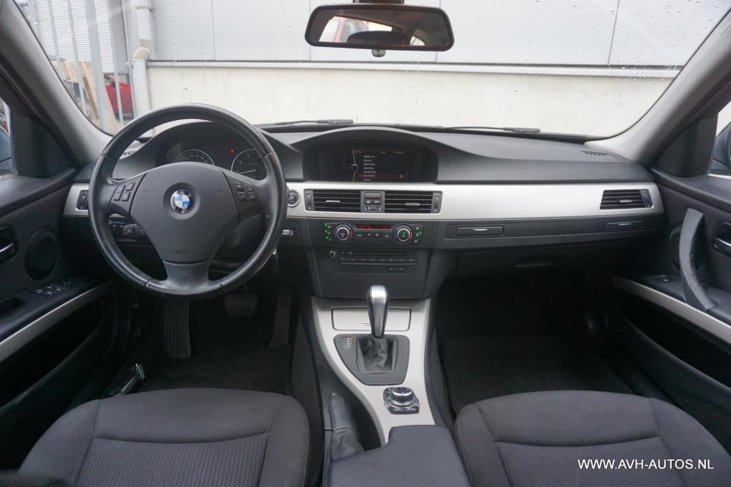 BMW 3-serie touring 318i corporate lease business line