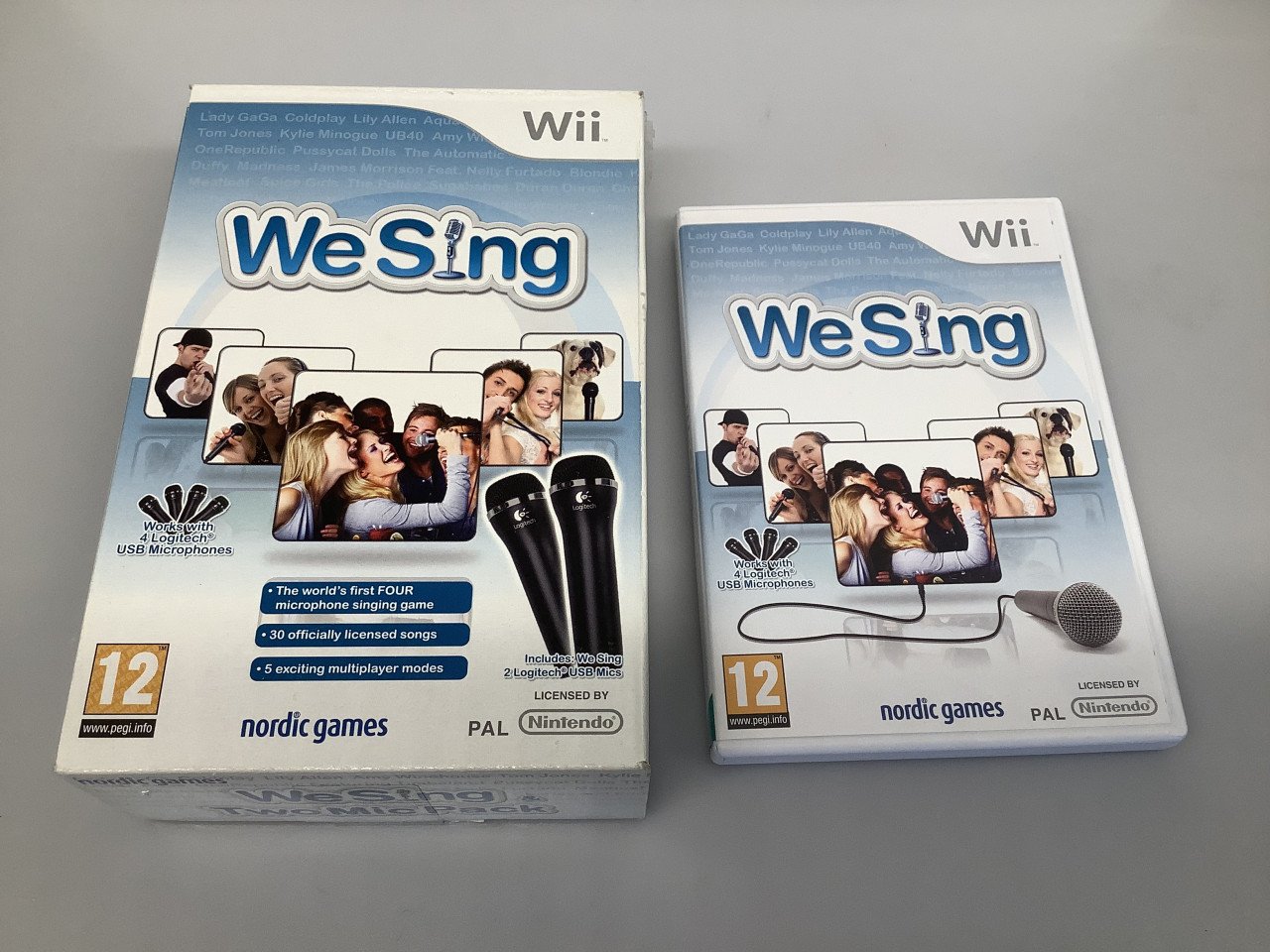 Nintendo Wii spel : Wii Sing compleet met 2 microfoons in originele doos.