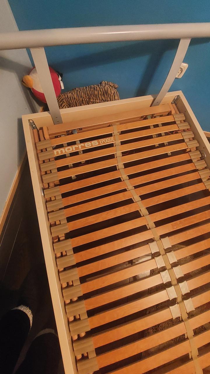 1 persoonsbed en kast