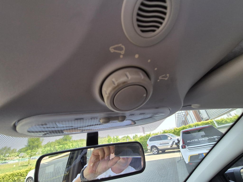 Renault Twingo 1.2-16v dynamique airco, panoramadak!, bluetooth
