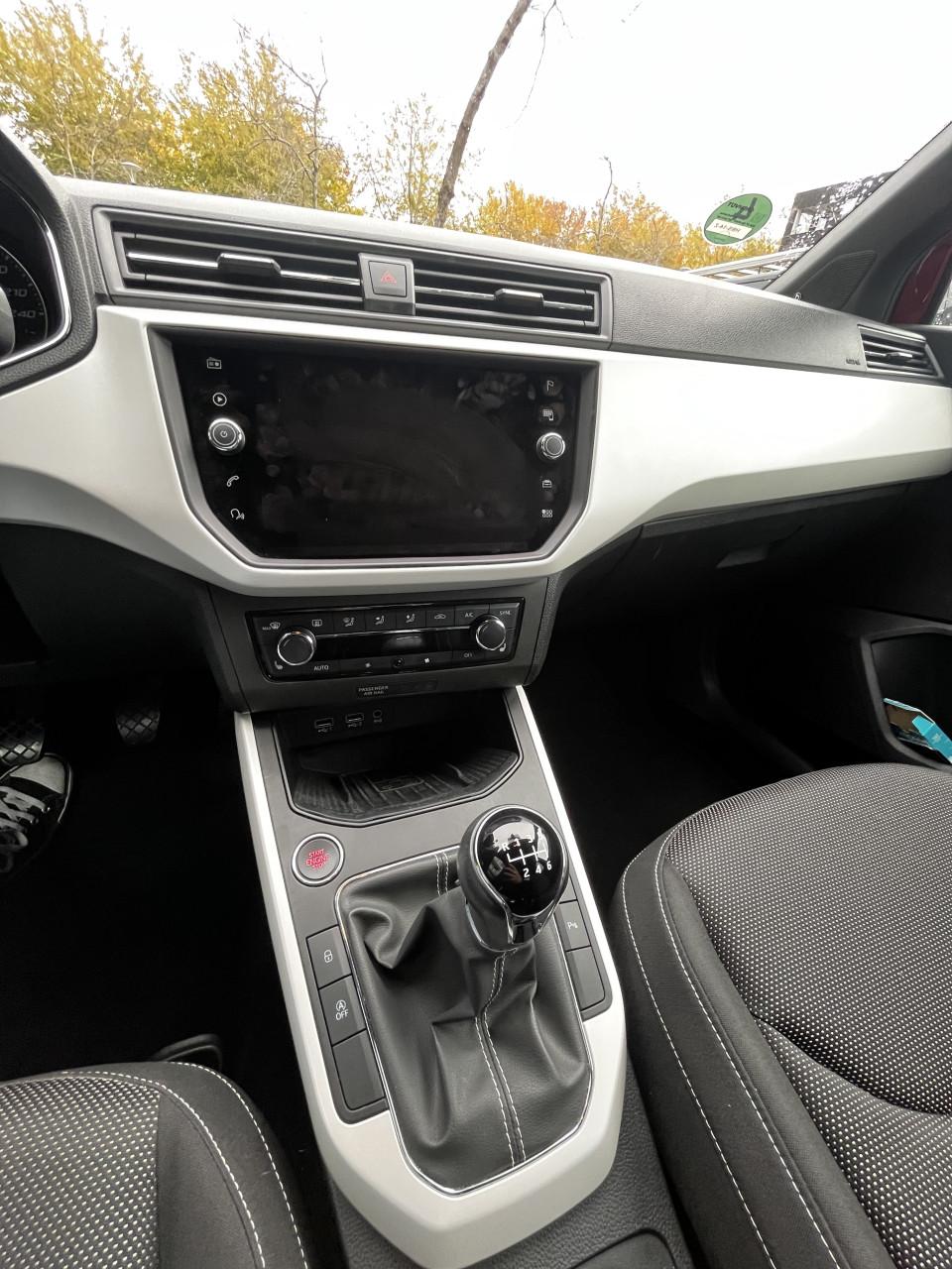 Seat Arona 2017 / keyless entry / ACC / stoelverwarming