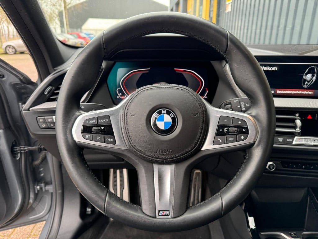 BMW 1 Serie 120i bns edition