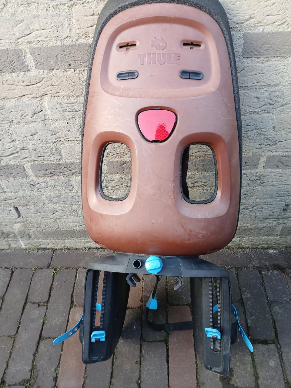 Achterzitje Stoeltje fiets Thule yepp nexxt maxi