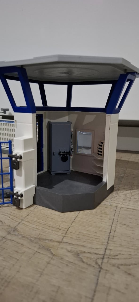 Playmobile politiebureau + uitbreidingset