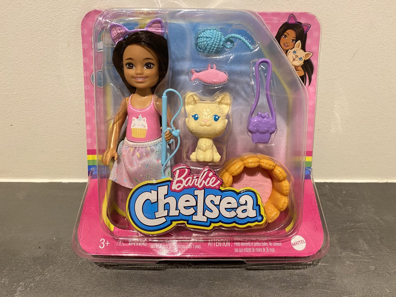 Barbie Je kunt alles zijn Chelsea meisjespop