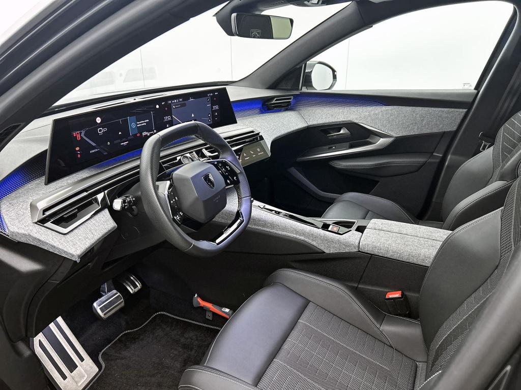 Peugeot 3008 hybrid 145pk automaat gt | rijklaar | elektrische achterkep | 