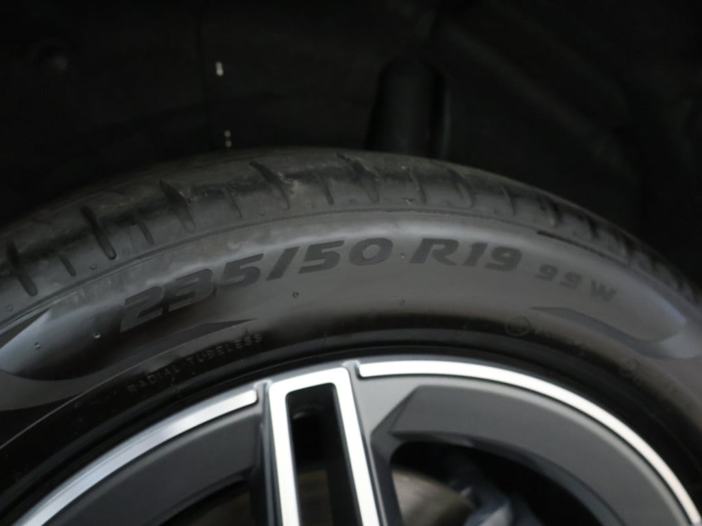 Mercedes-Benz Gla-klasse 250 e amg face lift plug-in hybride | amg line | s