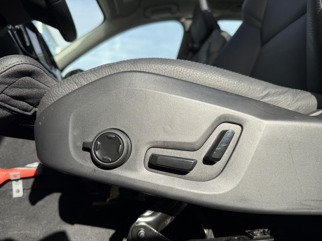 Volvo XC60 t6 398pk recharge plus dark| panodak| adap.cruise| 360camera| aw