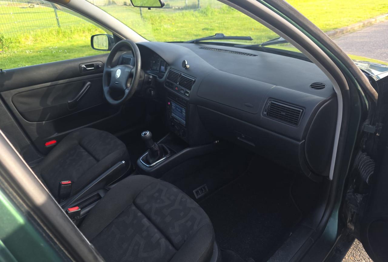 Volkswagen Golf 1.4-16V Trendline Airco! 5-DRS!