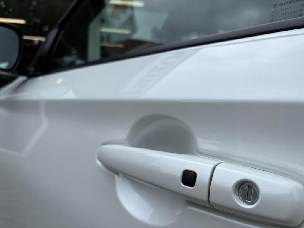 Suzuki Swift 1.2 style smart hybrid