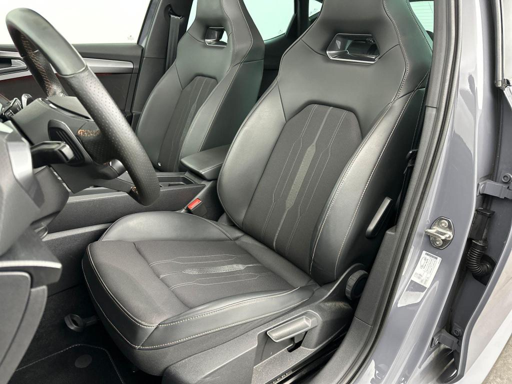 Cupra Leon 1.4 e-hybrid vz copper edition pano sfeer acc camera