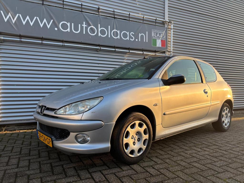 Peugeot 206 1.4 air-line