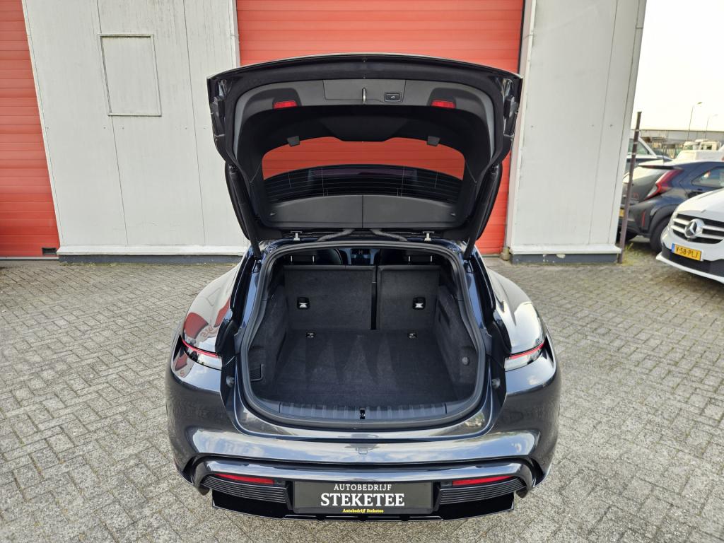 Porsche Taycan cross turismo 4 93 kwh | pano | dealer onderh.