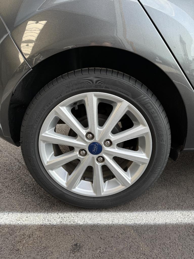 Ford Fiesta 1.0 - titanium