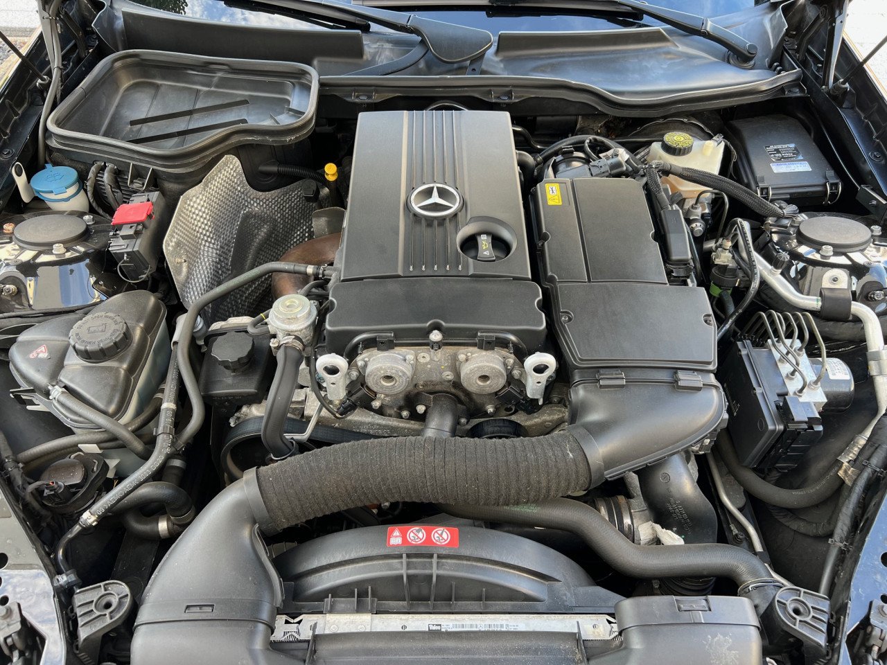 Unieke Mercedes SLK 2.0L uit 2009 met slechts 64.000 km, aantoonbaar!!