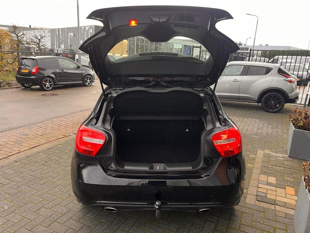 Mercedes-Benz A-Klasse 180 ambition