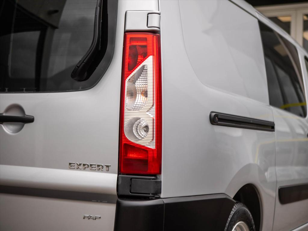 Peugeot Expert 2.0 hdi 120pk l2 dc