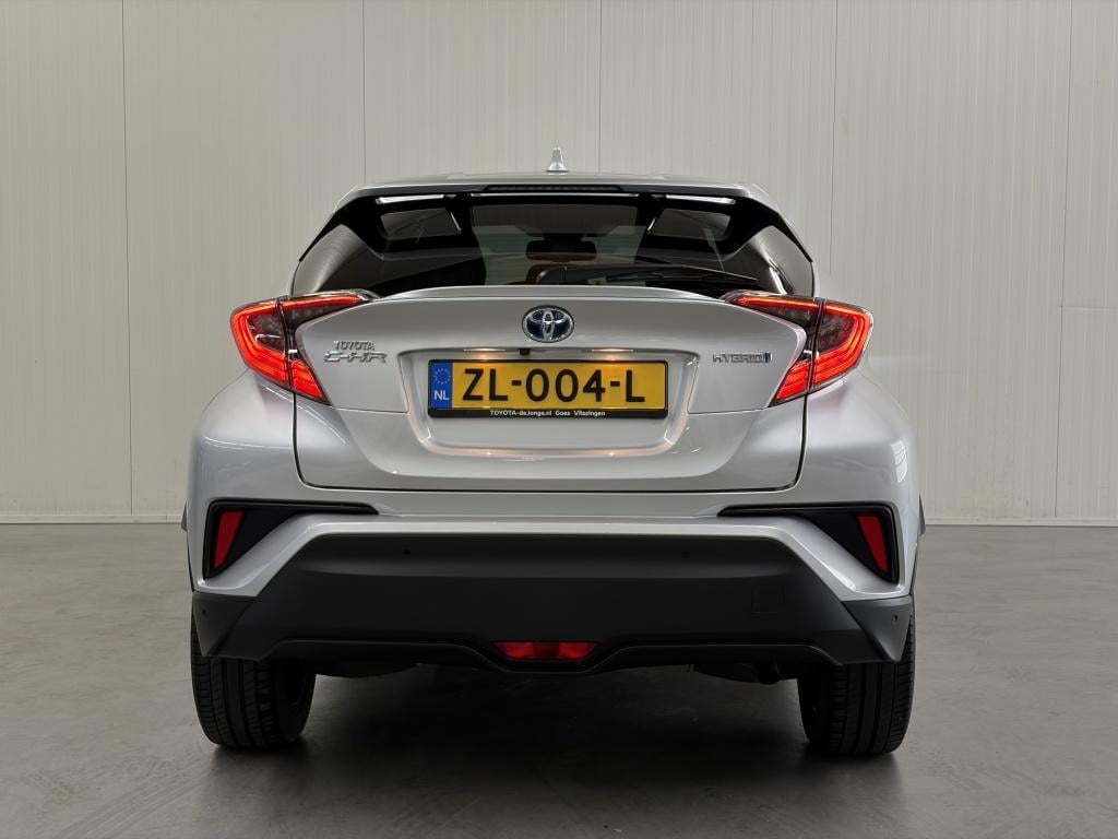 Toyota C-hr 1.8 hybrid executive| camera| jbl| adap.cruise| stoel+ stuur.ve