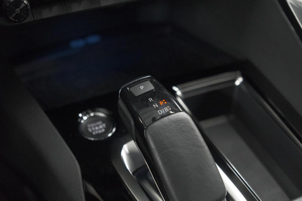 Peugeot 3008 1.6 hybrid 225 gt | afneembare trekhaak | elektrische kofferkl