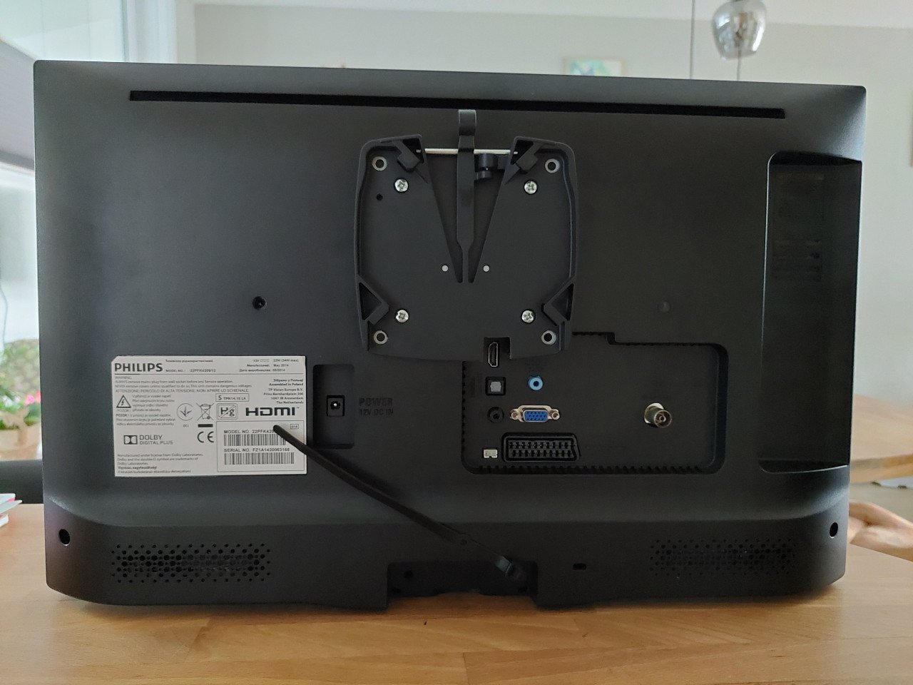 Te koop Philips tv 22 inch op 12 volt