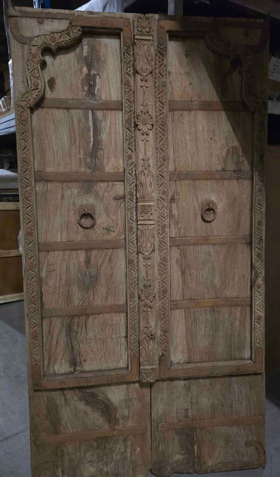 SCHITTERENDE DECORATIE, BANKEN, TAFELS, STOELEN, ENZOVOORTS BIJ 3Z FACTORY