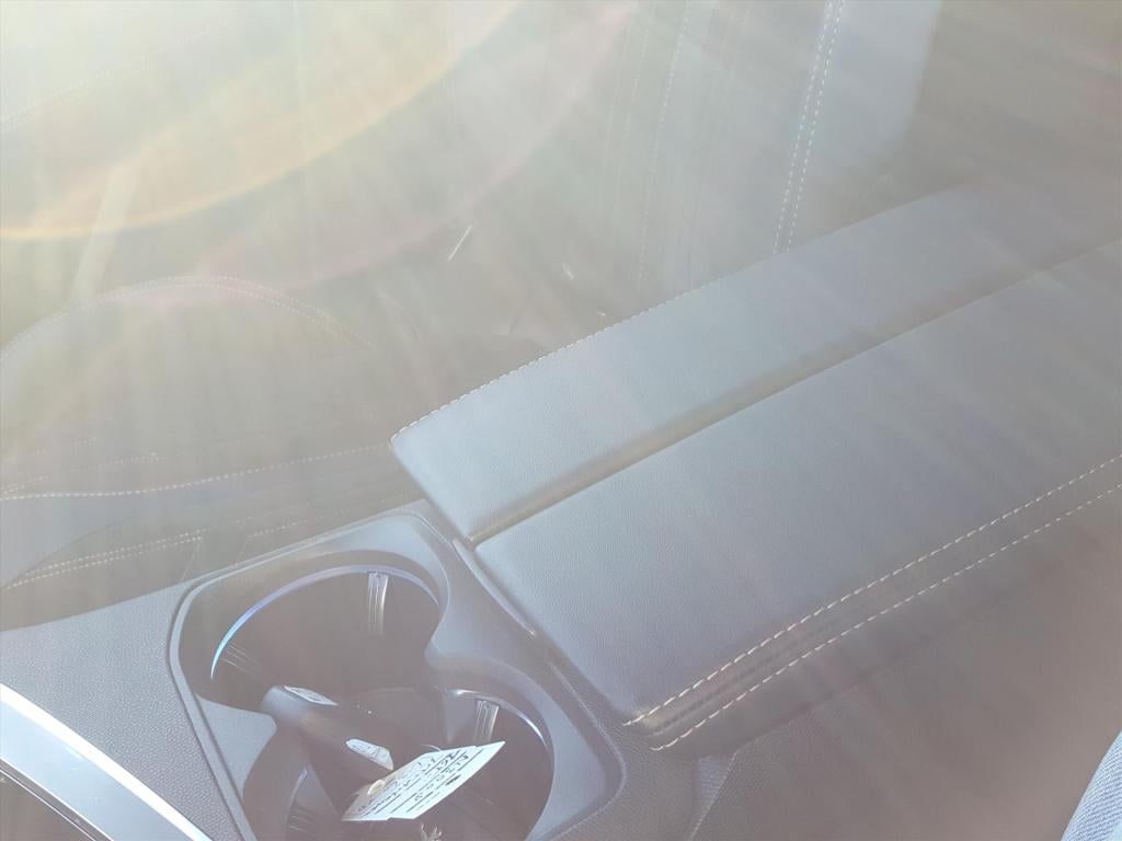 Peugeot 3008 1.6 puretech 180pk s&amp;s eat8 gt