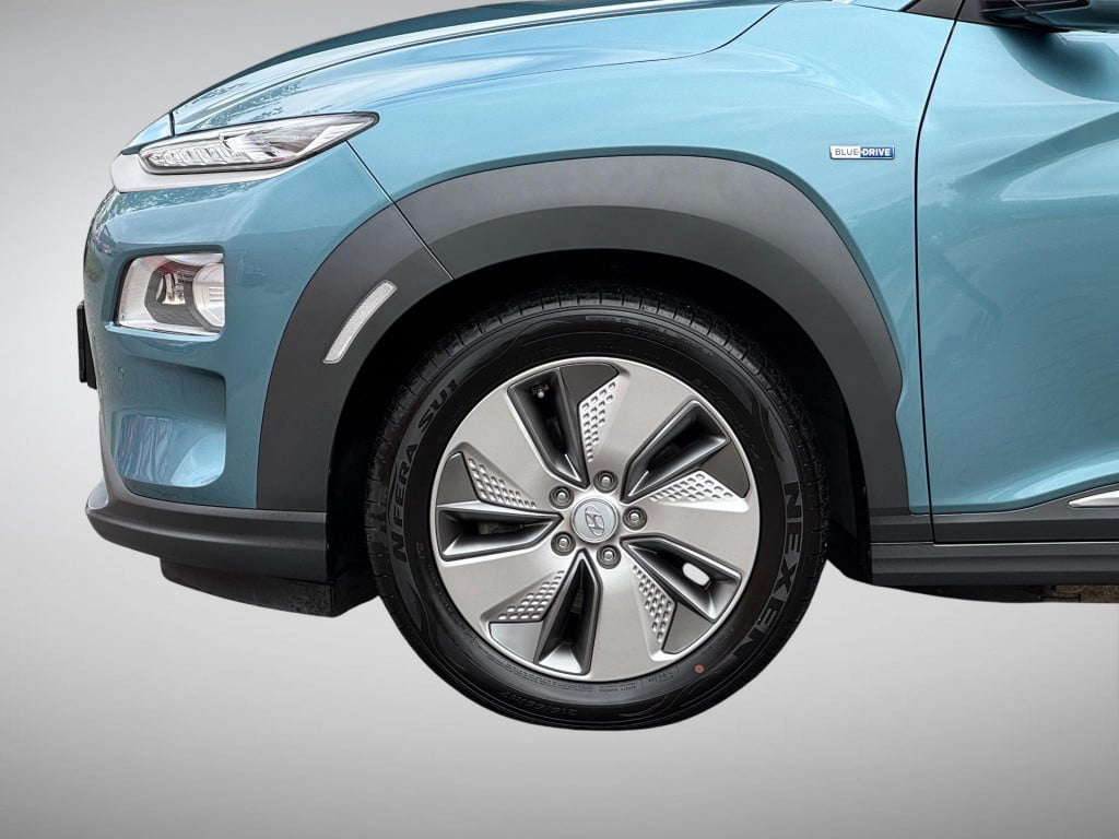 Hyundai Kona ev premium 64 kwh soh 95%, incl. accucertificaat!