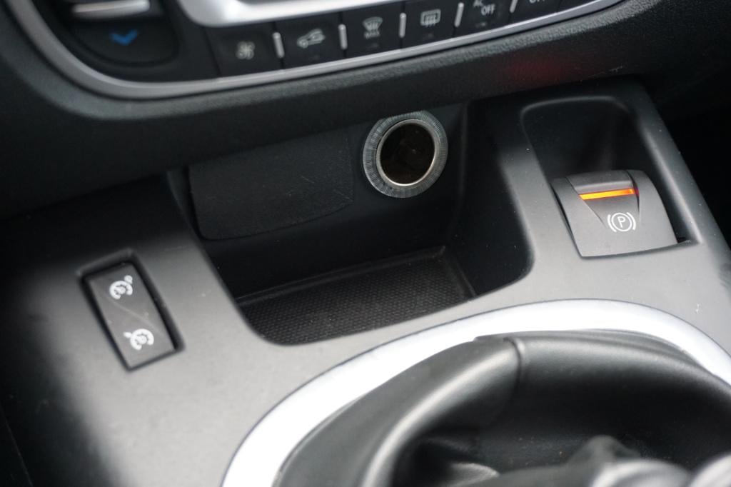 Renault Scenic 1.4 tce bose climate / navi / cruise / camera / parkeers. / 