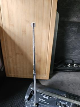 Mooie vintage Sony CFM-10 draagbar radio/cassette speler..