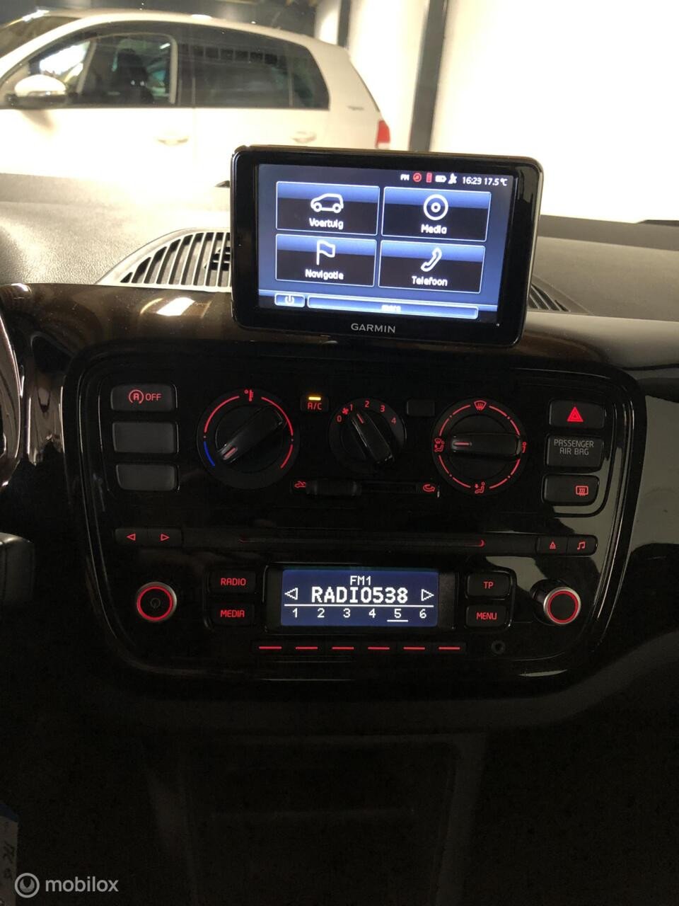 Volkswagen UP! 1.0 move up! bluemotion
