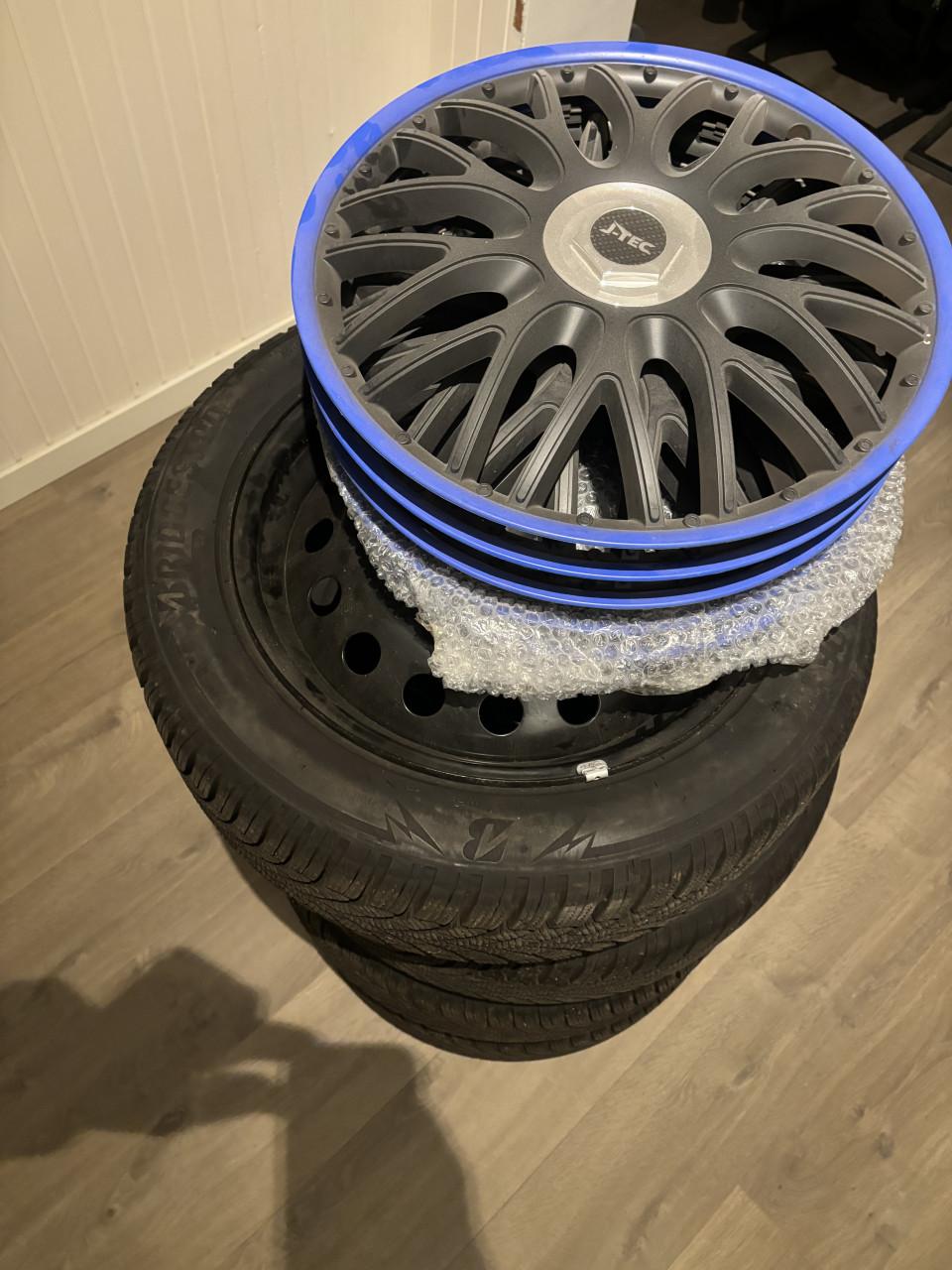 Winterbanden te koop 195/55/r16