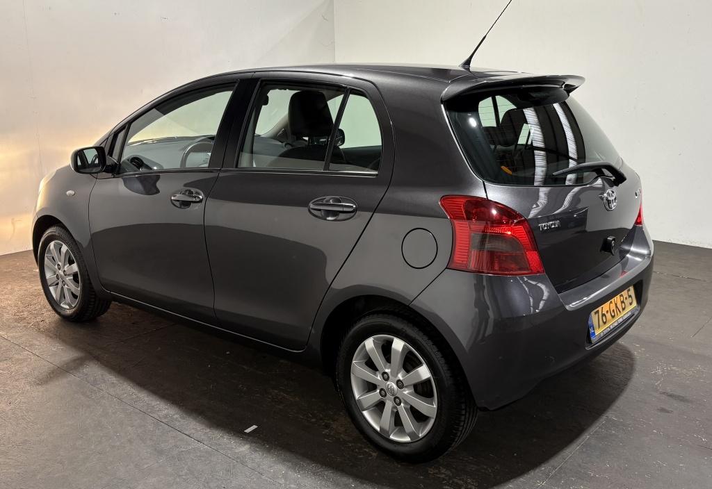 Toyota Yaris 1.3 vvti executive