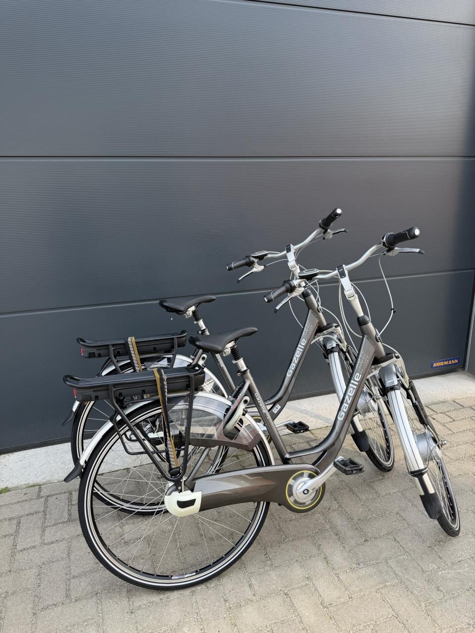 Set Gazelle Orange Plus elektrische fietsen 400WH
