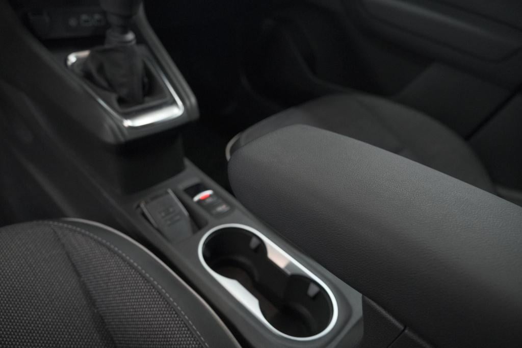 Renault Captur tce 90 techno | 360 camera | 9.3 inch grootscherm | apple ca