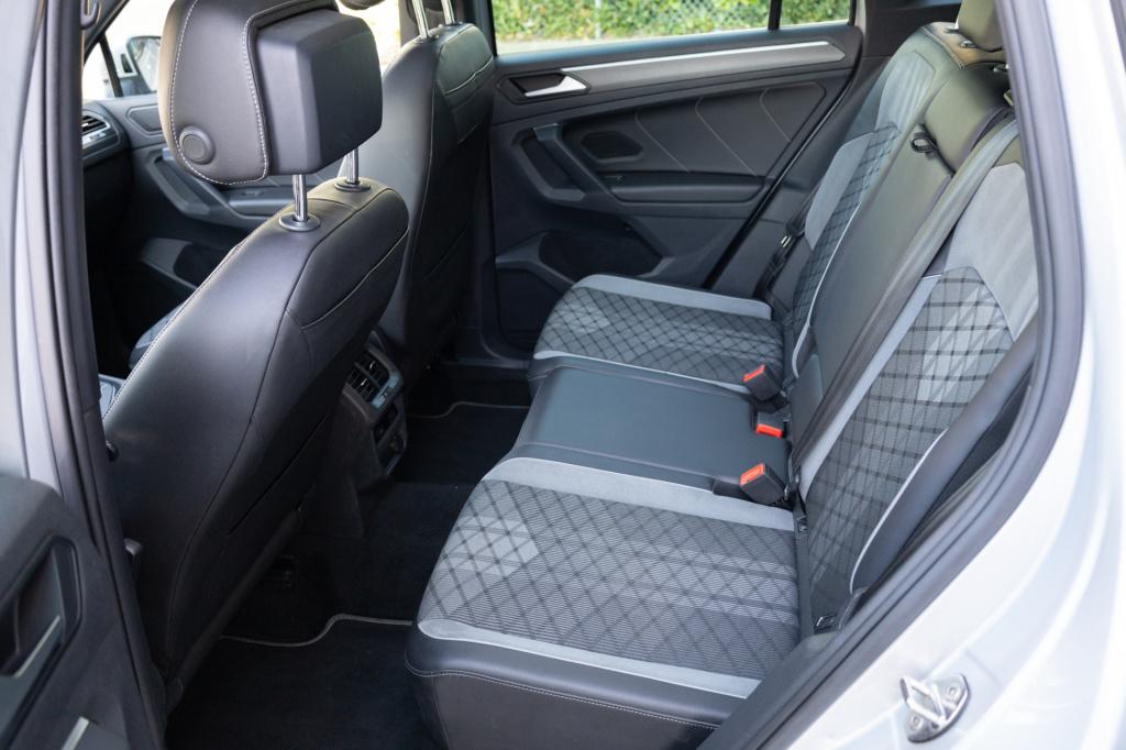 Volkswagen Tiguan 1.4 tsi ehybrid 2x r-line business+ ✅pano✅matrix✅acc✅cam