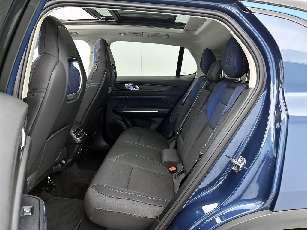 Lynk & Co 01 1.5 panodak | stoelverwarming | stoelgeheugen