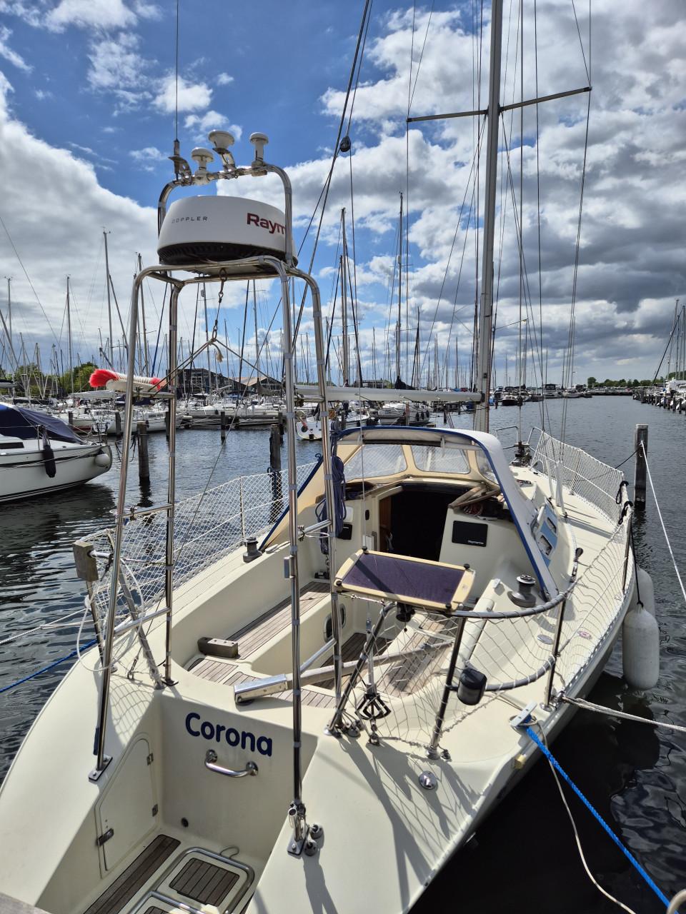 Elan 33 – Zeer compleet, goed onderhouden en vaarklaar jacht (1990)