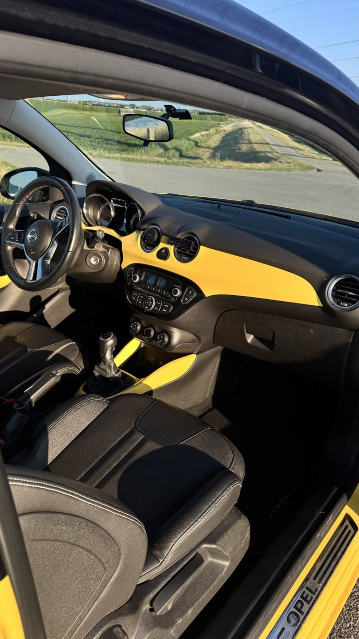 Opel Adam 1.4 | Geel | Cruise Control | Airco | Bluetooth | APK 17-02-2026