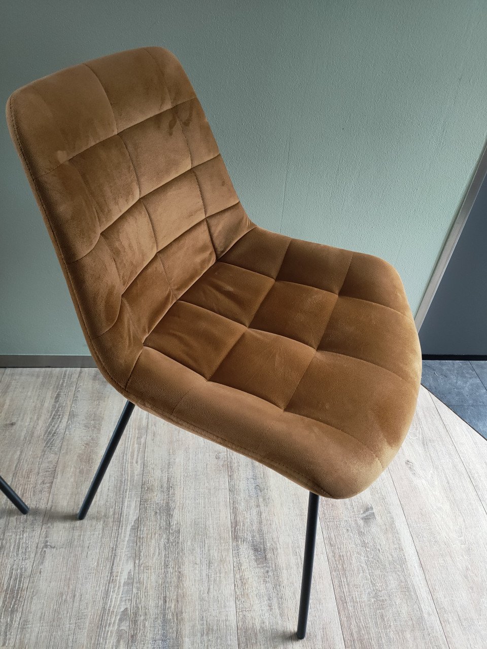 3 eetkamerstoelen, cognac kleur