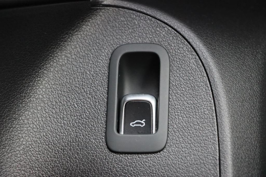 Audi Q5 2.0 tfsi quattro adrenalin sport s-line 230pk tiptronic