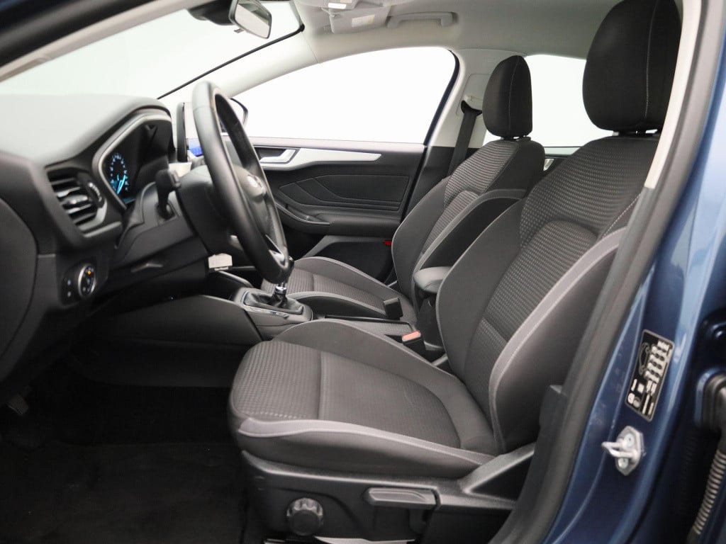 Ford Focus wagon 1.0 ecoboost hybrid trend edition business | navigatie | a