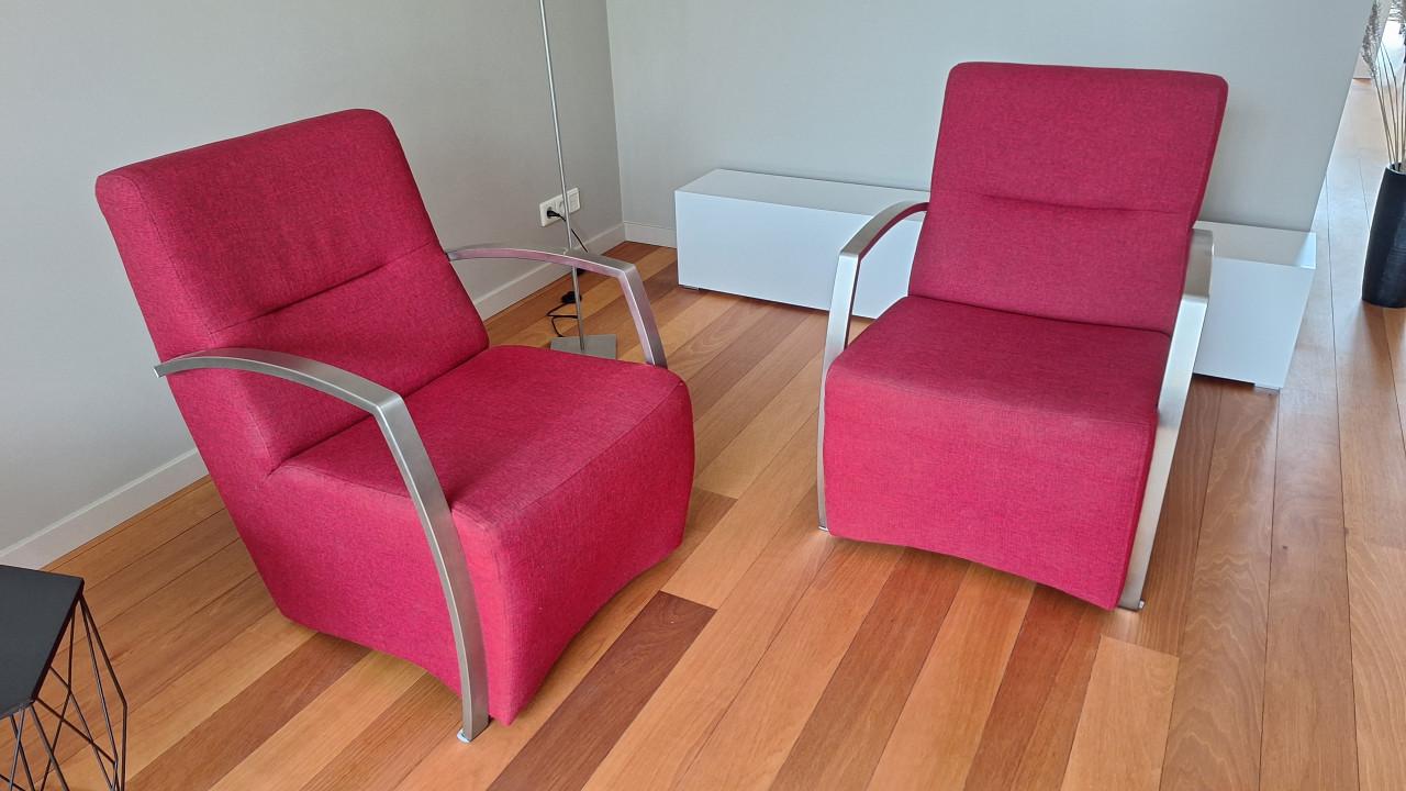 2 Rode Fauteuils