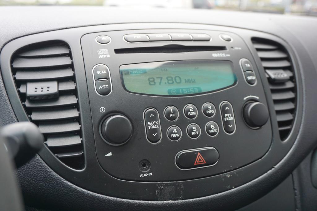 Hyundai I 10 1.25i dynamic cool automaat - airco / elektr. ramen / nap