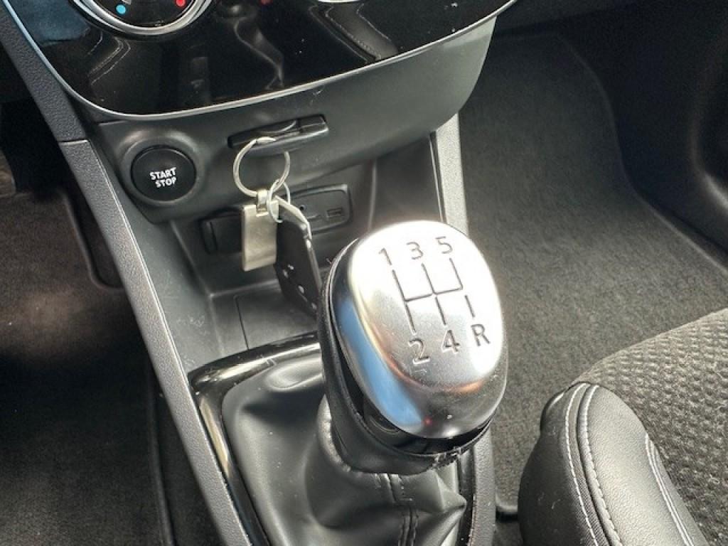 Renault Clio 0.9 tce intense lednavleder int.trekhaak