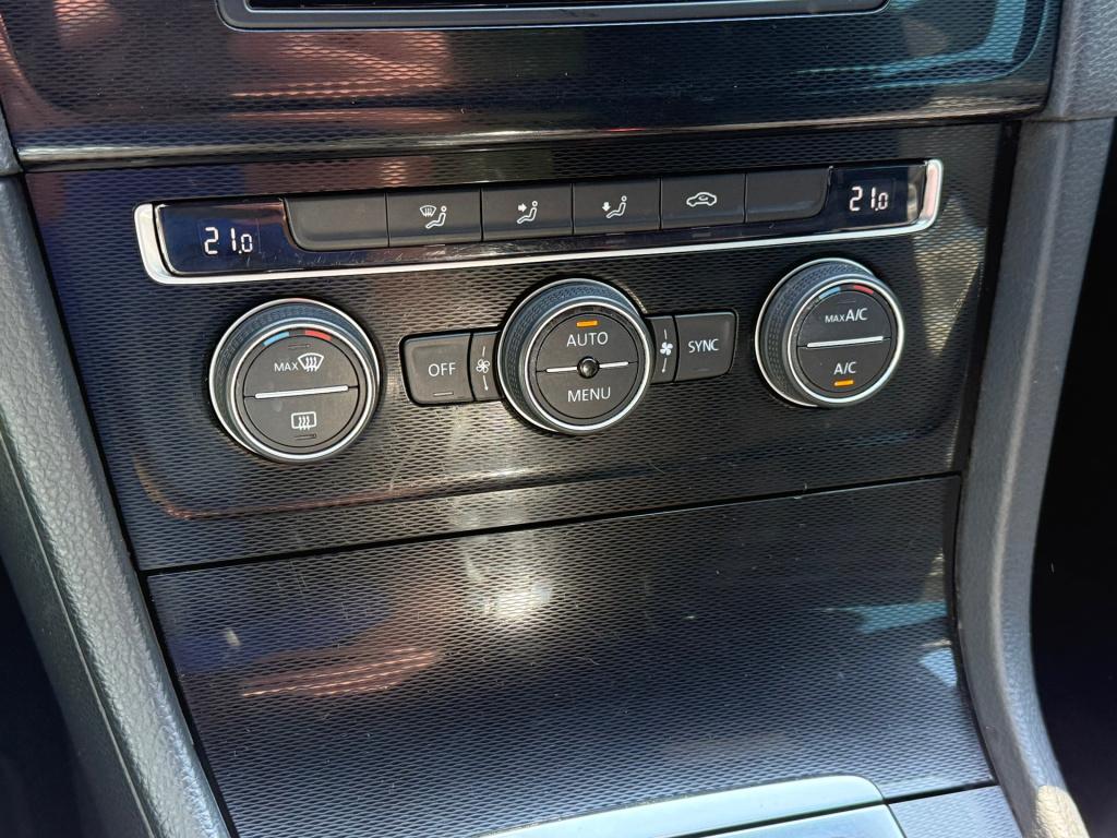 Volkswagen Golf 1.4 tsi gte connected series