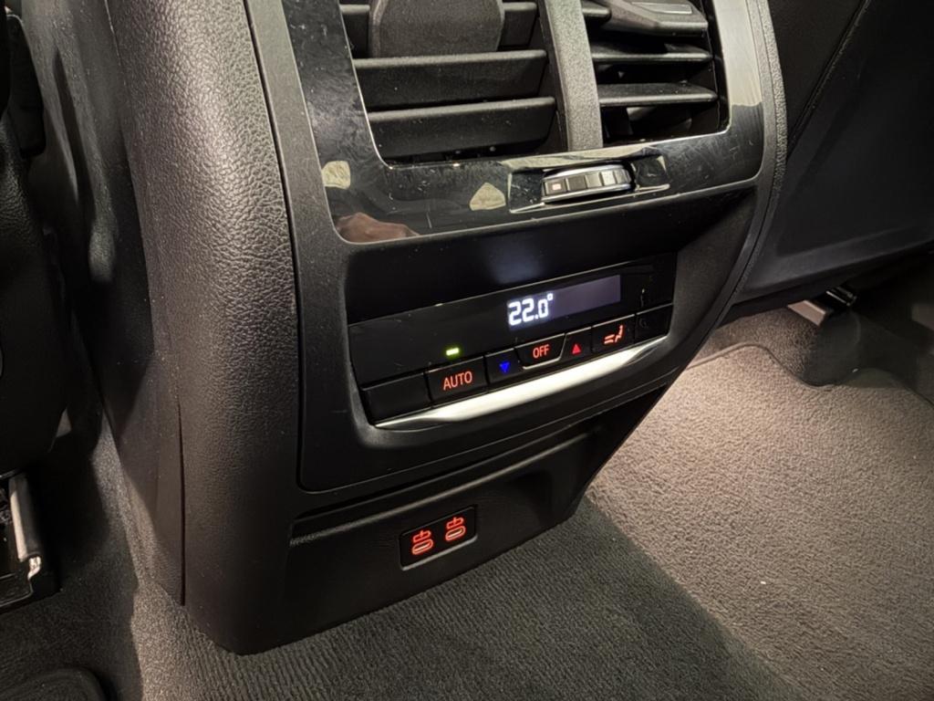 BMW X3 xdrive30e high executive | panoramadak | memory | tansanitblau |