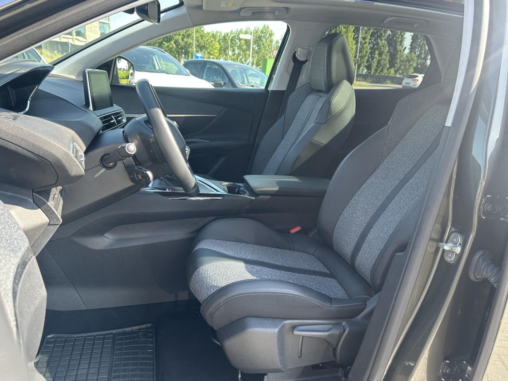 Peugeot 3008 1.2 puretech crossway