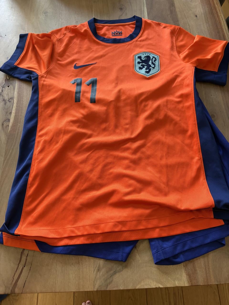 Voetbal teneu